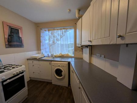 1 bedroom flat to rent - Photo 5