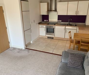 Caldey Island House, Cardiff Bay - Photo 2