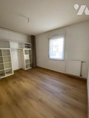 Location d'un appartement rénové avec 2 places de parking en sous-sol - Photo 1