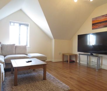 2 Bedroom - Photo 6
