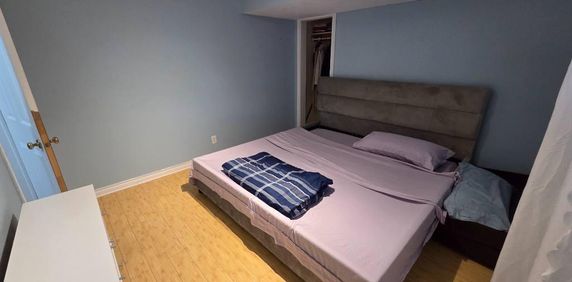 3 ½ À LOUER – RÉNOVÉ, CALME ET PROPRE ! - Photo 2