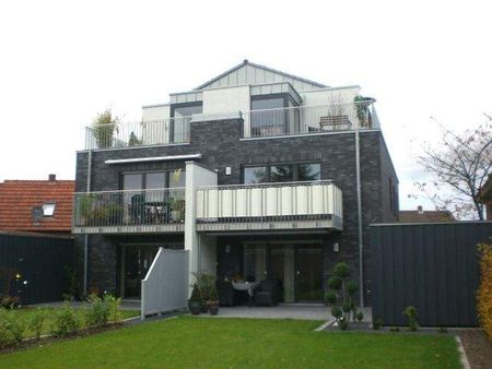 Moderne 3-Zi. Whg. in Lingen Laxten mit EBK, Stellplatz, sonnige Balkon 64 m² Wfl. - Photo 2