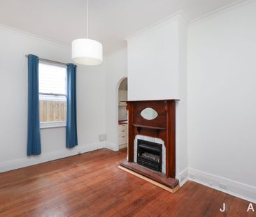 109 Williamstown Road, Seddon, Vic 3011 - Photo 1