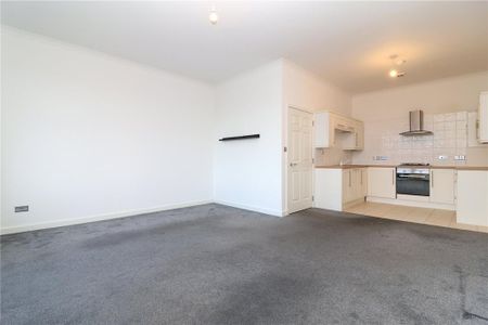 2 bedroom apartment to rent - Photo 5