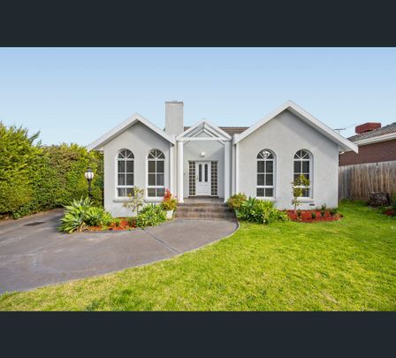 1/101 Strabane Avenue, Balwyn, Vic 3103 - Photo 1