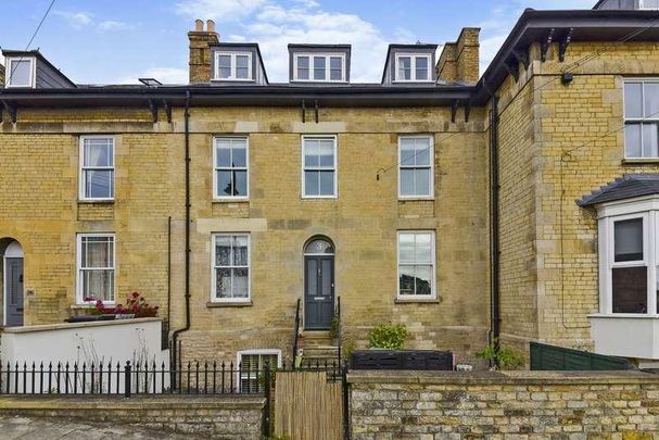 Brownlow Terrace, Stamford, PE9 - Photo 1