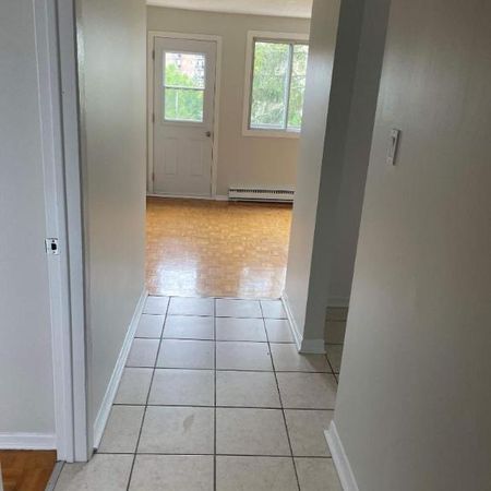 1 CH - 1 SDB - Gatineau - $1,345 /mo - Photo 4