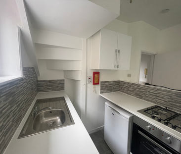 1 bedroom flat to rent Old Christchurch Road, Bournemouth - Photo 3