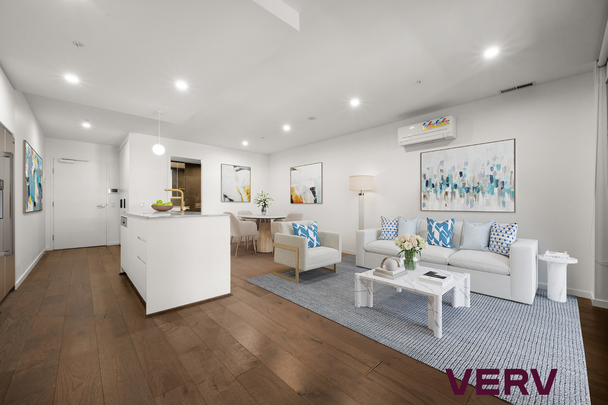 IN THE HEART OF THE CITY - Photo 1