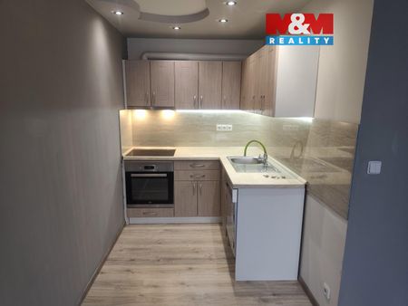Pronájem bytu 2+kk 44 m², U lipky 429, Lány - Фото 3