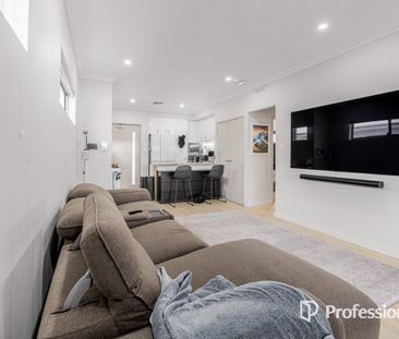 Modern 2-Bedroom Apartment with Spacious Balcony - Secure Boutique ... - Photo 3