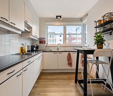 Instapklaar appartement met 2 slaapkamers en terras te Deurne op toplocatie! - Foto 3