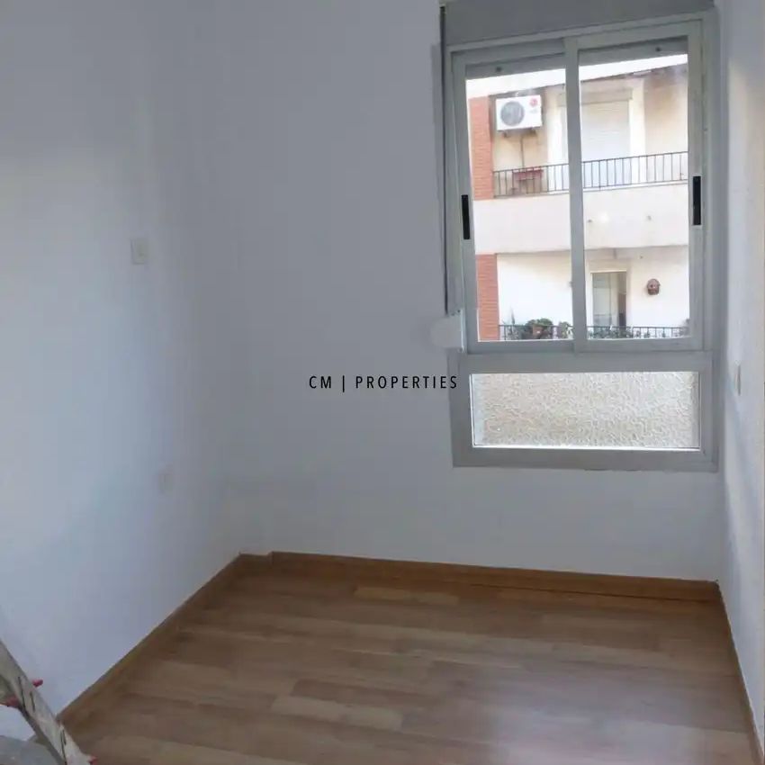 Piso de alquiler en Vizconde Betera, Centro - Photo 1
