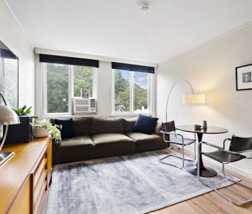 Bright, Private & 400m From The Royal Botanical Gardens - Photo 5