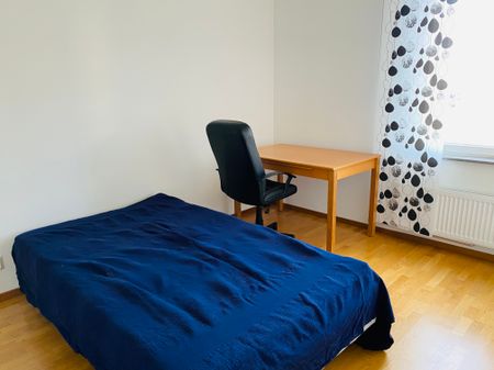 Kungsängsgatan, Västerås - Photo 2