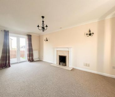 3 bedroom semi-detached house to rent - Photo 3