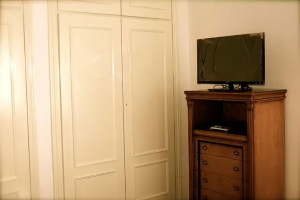 Ronda de Segovia, Madrid, Community of Madrid 28005 - Photo 1