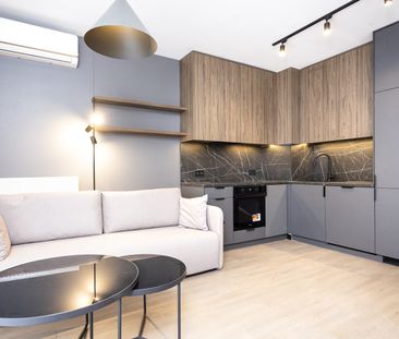 Nowoczesna kawalerka przy parku | BELG - Фото 2