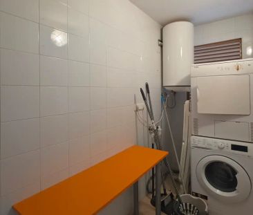 Casa o chalet de alquiler en Plaza María Muntaner, B2, Centro - Photo 6