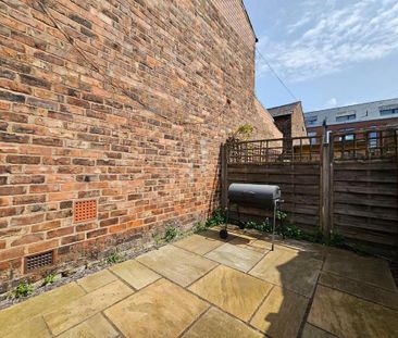 2 bedroom terraced house to rent - Photo 5