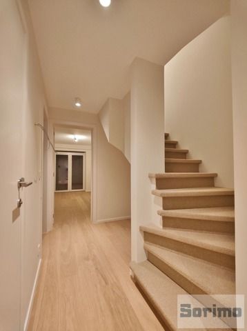 Appartement avec jardin - à louer - Foto 3