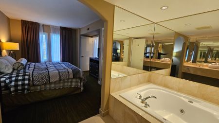 For Lease - 90 Highlands Drive Unit# 2074/75, Oro-Medonte, Ontario - Photo 5