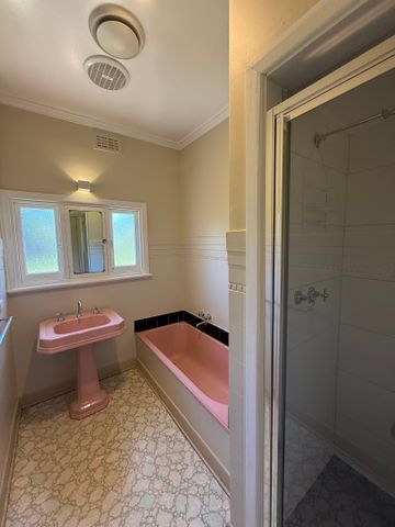 18 Berrima Road, Rosanna - Photo 4