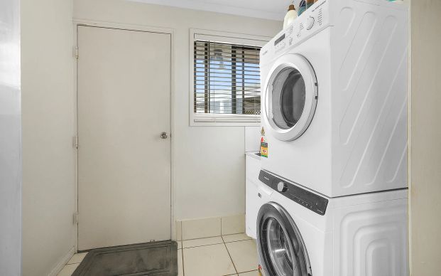 1/1 Donald Smith Drive, Bundaberg East QLD 4670 - House For Rent - $450 | Domain - Photo 1