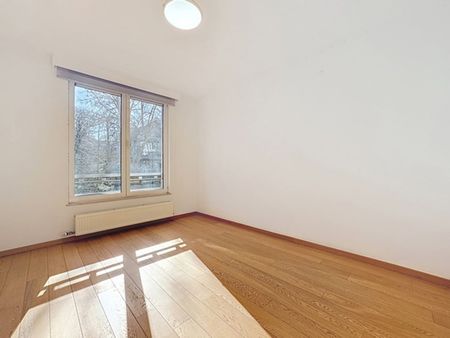 Tout savoir sur cet appartement à Ixelles, à Ixelles - Foto 2