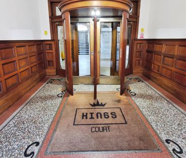 1 bedroom flat to rent - Photo 2