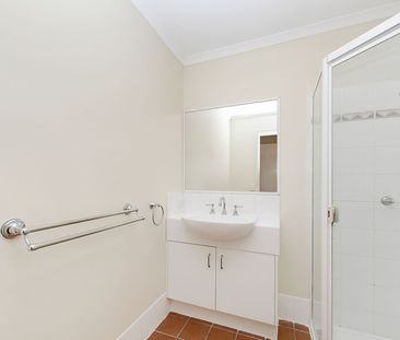 Spacious Multi-Level Townhouse in the Heart of Paddington - Photo 5