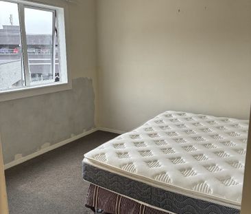 2 bedroom flat on Scotland Street Available Now!! - Photo 4