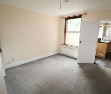 St. Albans Road, Colchester - Photo 3