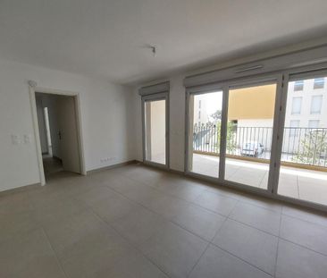 location Appartement T3 DE 63.71m² À MARTIGUES - Photo 3