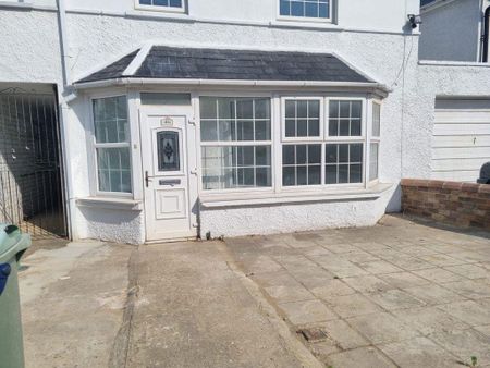 6 bedroom house to rent - Photo 5