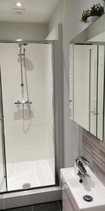 1 bedroom private hall to rent - Photo 4