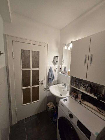 Attraktive, renovierte 1-Zimmer Wohnung in Bahnhofsnähe zu vermieten! - Photo 3