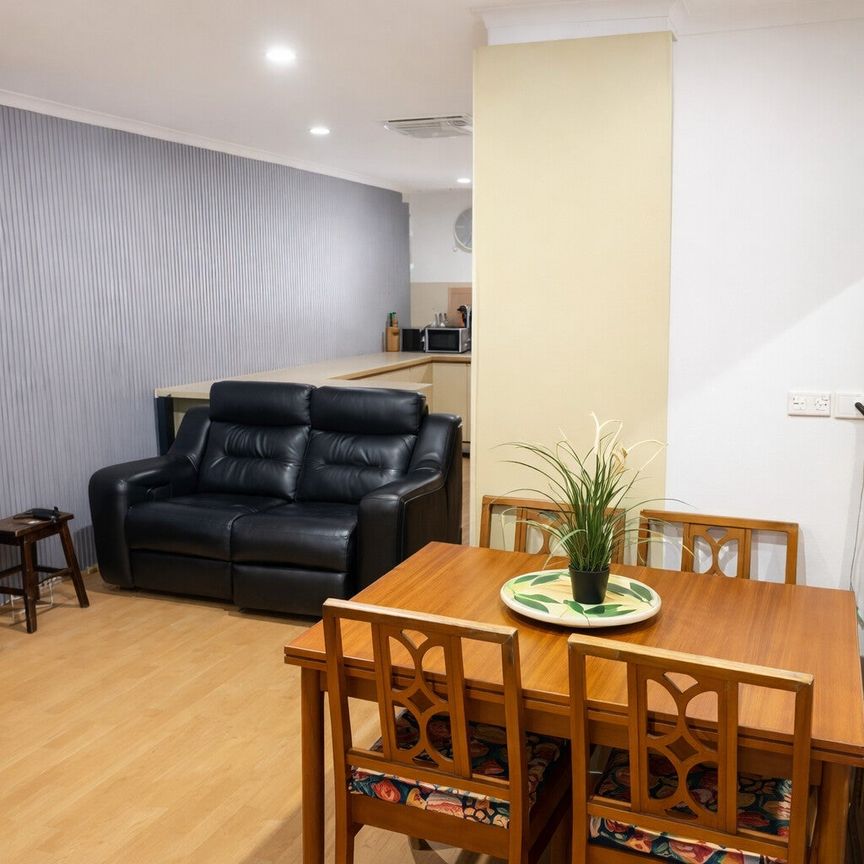 Broadmeadows - Photo 1