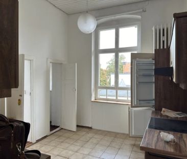 Großzügig geschnittene Balkon-Wohnung im grünen Berliner Süden, in ... - Foto 4