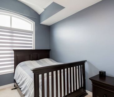 For Lease - 137 Allegranza Avenue, Vaughan, Ontario - Photo 1