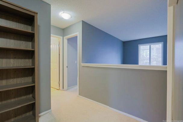 Fully Furnished 2 Bedroom Townhouse In Citadel – Move In Ready - Photo 1