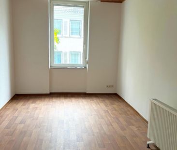 *4 Zimmer Altbau Wohnung* - Photo 3