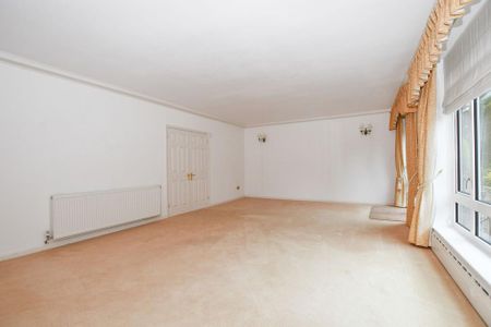 4 bedroom detached house to rent - Photo 5