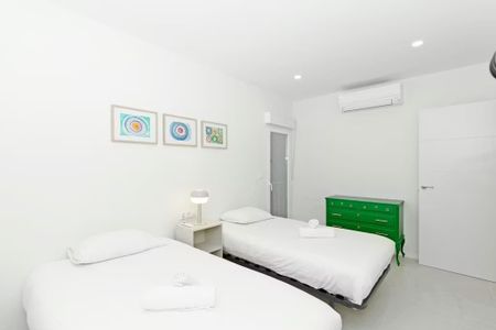 Carrer del Doctor Josep Juan Dómine, Valencia, Valencian Community 46011 - Photo 3