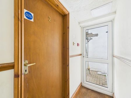 Studio to rent - Photo 5