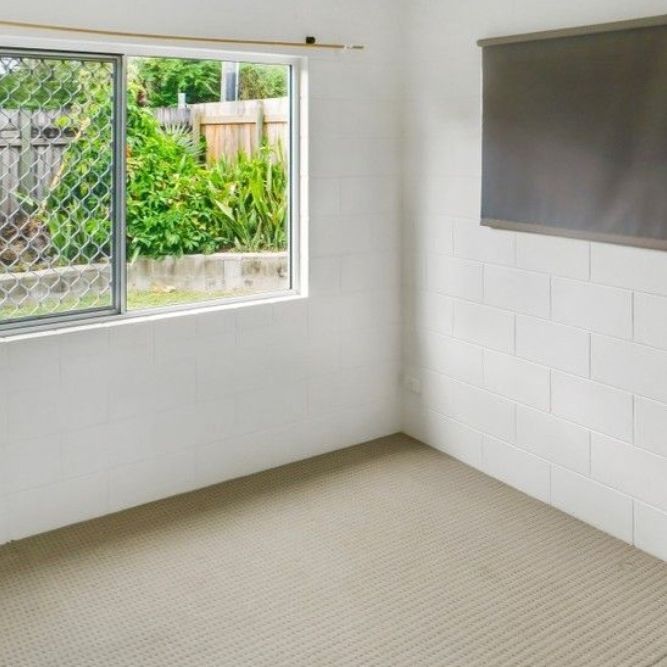 NEAT AS A PIN – AFFORDABLE LIVING, A1 LOCATION! - Photo 1