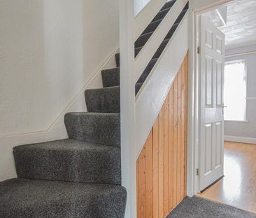 2 bedroom property to rent - Photo 6