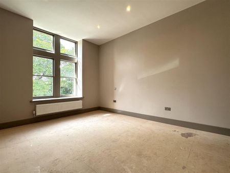 Sitwell House, Coach House Lane, Moorgate, Rotherham - Photo 3