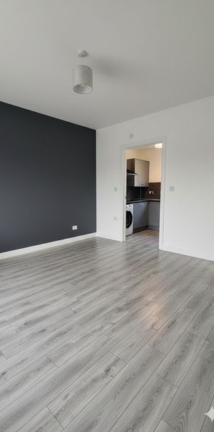 2 Bed Flat, Soho Road, B21 - Photo 1