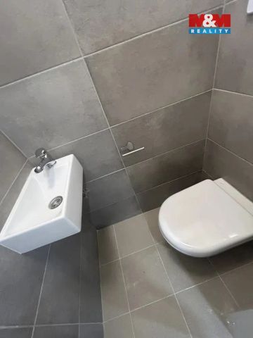 Pronájem bytu 2+1 v Ústí nad Labem, ul. SNP - Photo 3